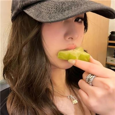 以吻封缄。